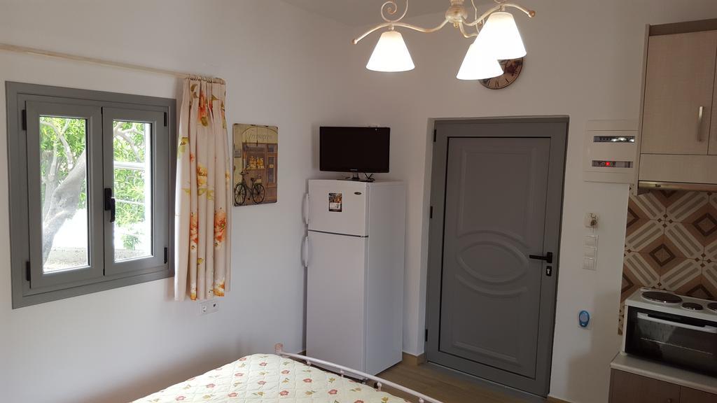 Viva Elafonisi - Studios Or Apartment, 10Min To Beach Plokamianá Extérieur photo